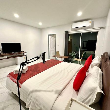 Pr Room For Rent Kamala Beach Eksteriør billede